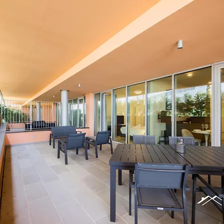 Waterfront Lux 1br Ac Free Parking By Tilo 4*